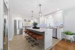 307 N Farview Ave, Paramus, NJ 07652 - Photo 6