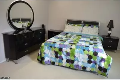 8 Stockton Ct, Parsippany, NJ 07950 - Photo 16