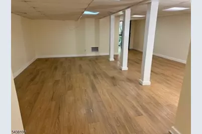 8 Stockton Ct, Parsippany, NJ 07950 - Photo 22
