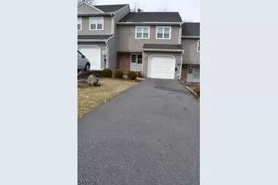8 Stockton Ct, Parsippany, NJ 07950 - Photo 24