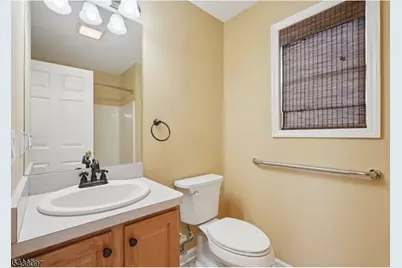 2 Caleb Ct, Hardyston Township, NJ 07419 - Photo 22