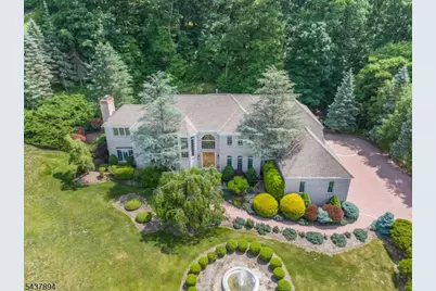 5 Raine Tree Ct, Kinnelon, NJ 07405 - Photo 2