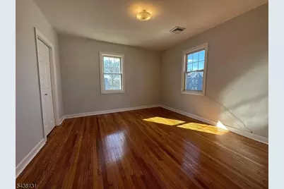 300 New Jersey Ave, Union Township, NJ 07083 - Photo 12