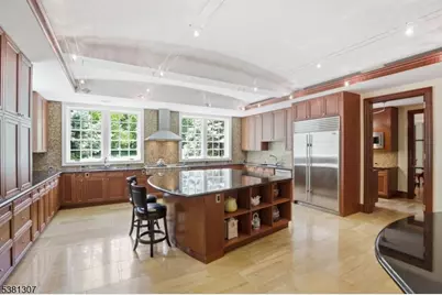 24-1 Douglass Ave, Bernardsville, NJ 07924 - Photo 14