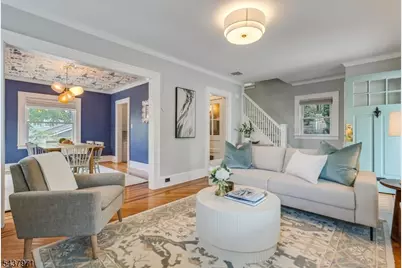 40 Comley Pl, Bloomfield, NJ 07003 - Photo 10