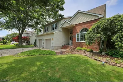 9 Lane Rd, Hillsborough Township, NJ 08844 - Photo 2