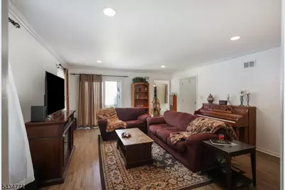 9 Lane Rd, Hillsborough Township, NJ 08844 - Photo 18