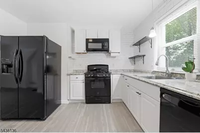 74 Barbara St, Bloomfield, NJ 07003 - Photo 14