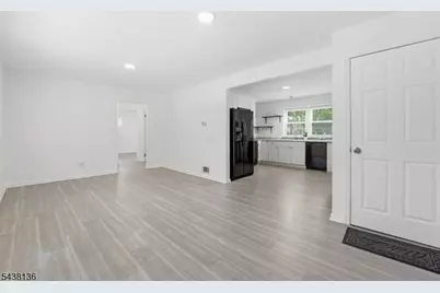 74 Barbara St, Bloomfield, NJ 07003 - Photo 4
