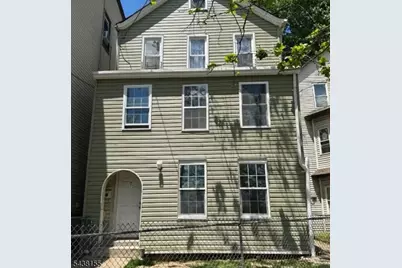 7 Circle Ave #1, Paterson, NJ 07522 - Photo 1