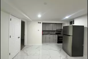 7 Circle Ave, Paterson, NJ 07522 - Photo 2