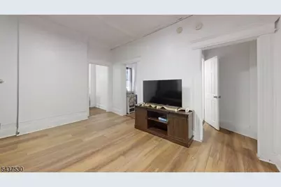 272 -274 Parker St, Newark, NJ 07104 - Photo 20
