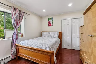 36 Hickory Hill Ct, Rockaway Township, NJ 07866 - Photo 16