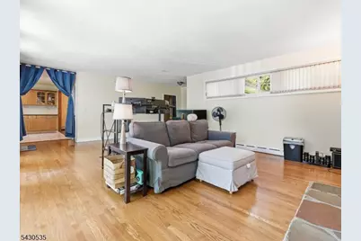15 Valley View Ave, Randolph Township, NJ 07869 - Photo 4