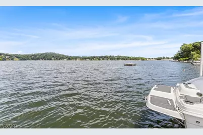 64 E Shore Trl, Sparta Township, NJ 07871 - Photo 6