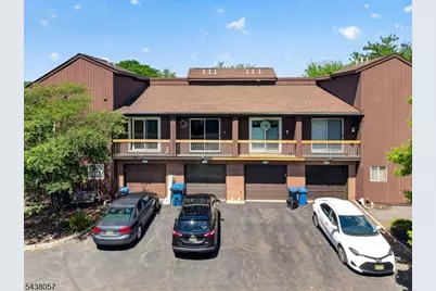 4843 Bloomingdale Dr, Hillsborough Township, NJ 08844 - Photo 4