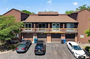 4843 Bloomingdale Dr, Hillsborough Township, NJ 08844 - Photo 4