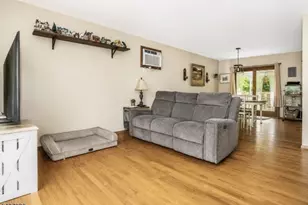 9 Stoneybrook Ln, Jefferson Township, NJ 07438 - Photo 6