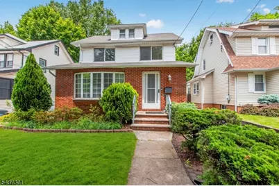 489 Maple Ave, Teaneck Township, NJ 07666 - Photo 1
