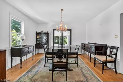 489 Maple Ave, Teaneck Township, NJ 07666 - Photo 6