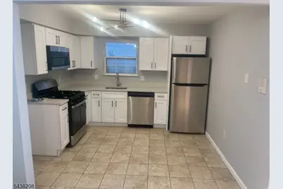 884 S 17th St #1, Newark, NJ 07108 - Photo 8