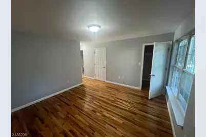 884 S 17th St #1, Newark, NJ 07108 - Photo 28