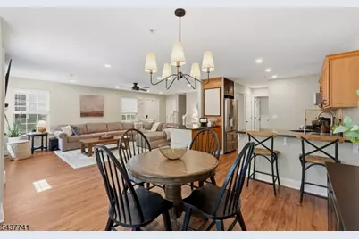 28 Mountainside Drive #28, Pompton Lakes, NJ 07442 - Photo 4
