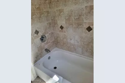 12 Geneva St, Elizabeth, NJ 07206 - Photo 8