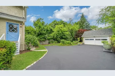 9 Parkway, Montclair, NJ 07042 - Photo 42