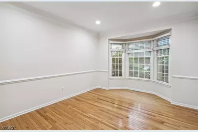 91 Patriot Hill Dr, Bernards Township, NJ 07920 - Photo 2
