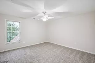 91 Patriot Hill Dr, Bernards Township, NJ 07920 - Photo 16