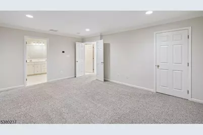 91 Patriot Hill Dr, Bernards Township, NJ 07920 - Photo 12