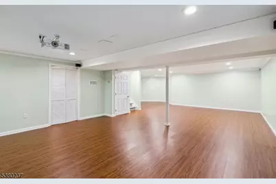 91 Patriot Hill Dr, Bernards Township, NJ 07920 - Photo 20