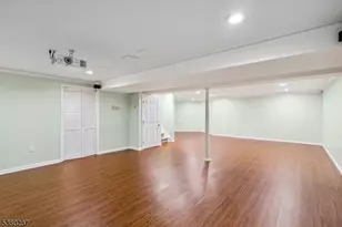 91 Patriot Hill Dr, Bernards Township, NJ 07920 - Photo 20
