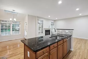 91 Patriot Hill Dr, Bernards Township, NJ 07920 - Photo 8