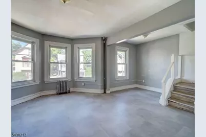 144 Steuben St, East Orange, NJ 07018 - Photo 10