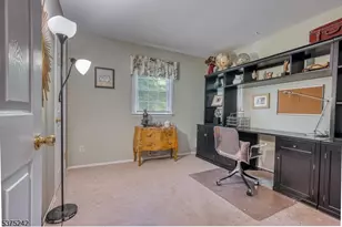 31 Shephard Way, Bernards Township, NJ 07920 - Photo 18