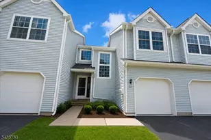 22 Willow Ci, Hamburg, NJ 07419 - Photo 2