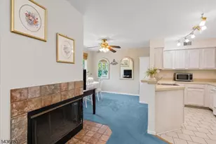 22 Willow Ci, Hamburg, NJ 07419 - Photo 8