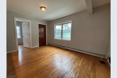 226 Gordon St #2, Roselle, NJ 07203 - Photo 2