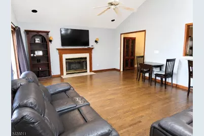 63 Martin Rd, Livingston, NJ 07039 - Photo 10