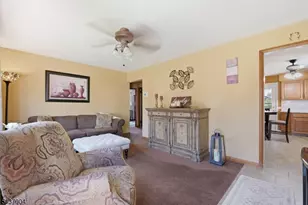 29 Corsi Rd, Bloomfield, NJ 07003 - Photo 4