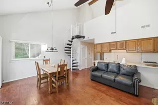 6 Brandywine Ct, Vernon, NJ 07462 - Photo 8
