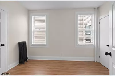 233 S Clinton St, East Orange, NJ 07018 - Photo 32