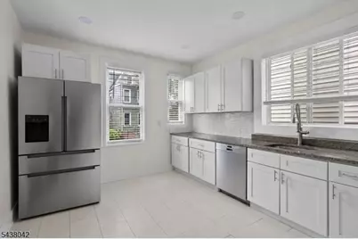 233 S Clinton St, East Orange, NJ 07018 - Photo 24