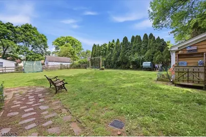 253 Essex St, Long Hill Township, NJ 07980 - Photo 26