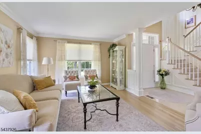 10 Barnstable Rd, Berkeley Heights Township, NJ 07922 - Photo 6
