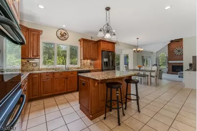2 General Morgan Ln, Lebanon Township, NJ 08826 - Photo 14