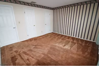 19 McKinley Dr, Rockaway, NJ 07866 - Photo 22