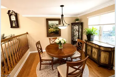 11 Coral Ct, Woodbridge Township, NJ 07067 - Photo 6